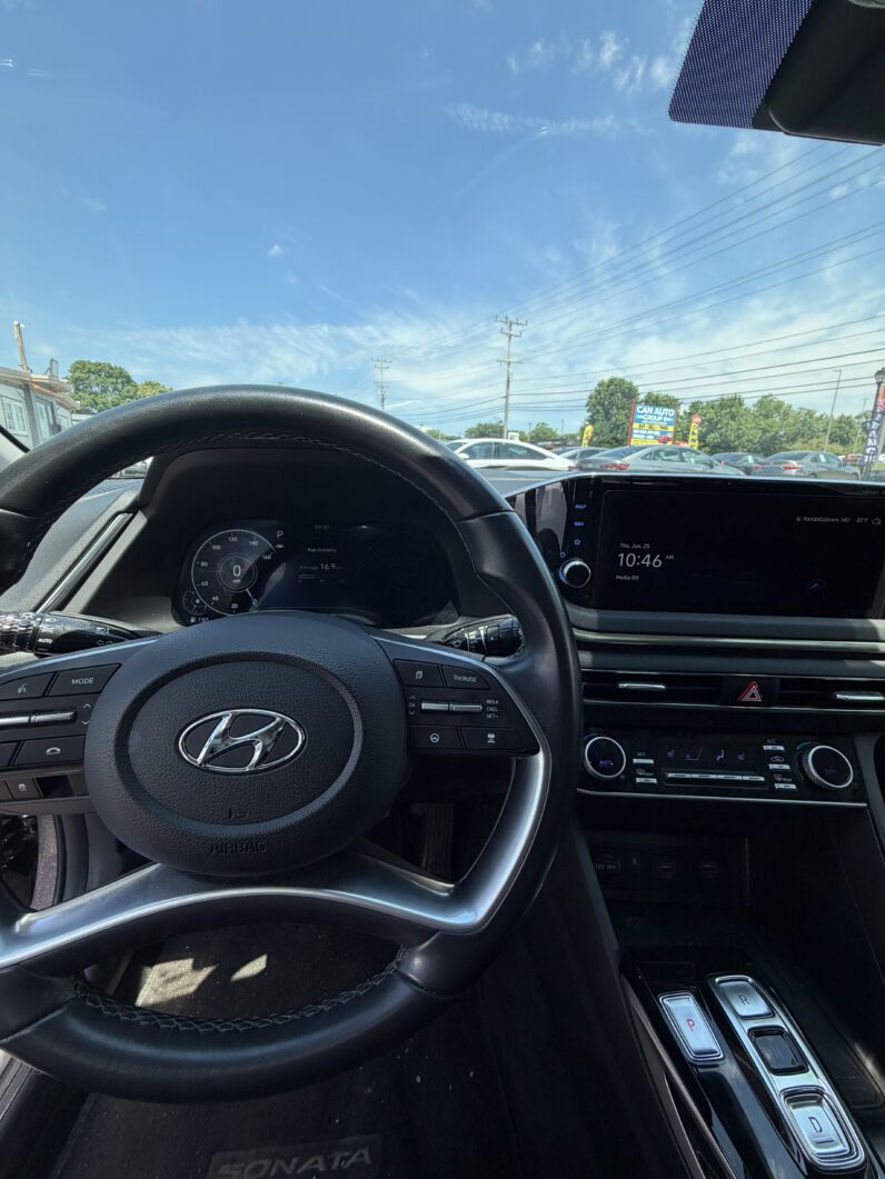 
								2023 Hyundai Sonata SEL full									