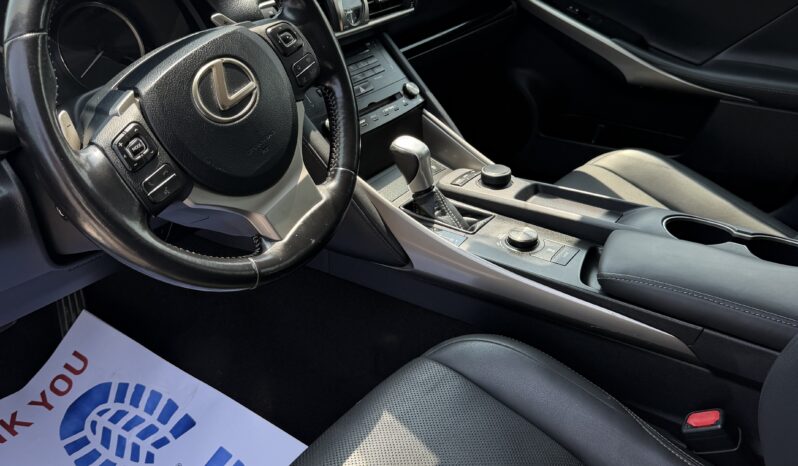 
								2018 Lexus IS IS 300 full									