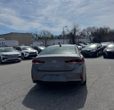 
								Used 2018 Hyundai Sonata full									