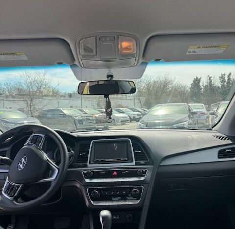 
								Used 2018 Hyundai Sonata full									