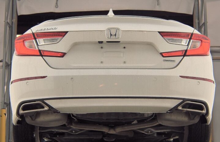 
								Used 2021 Honda Accord full									