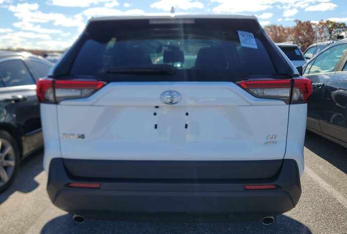 
								Used 2023 Toyota RAV4 full									