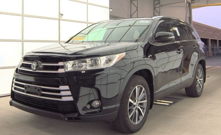 Used 2019 Toyota Highlander