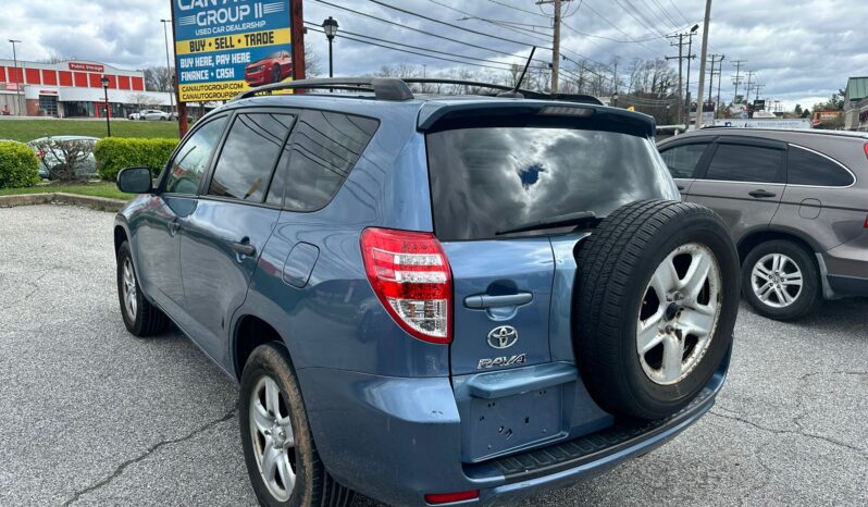 
								Used 2011 Toyota RAV4 full									