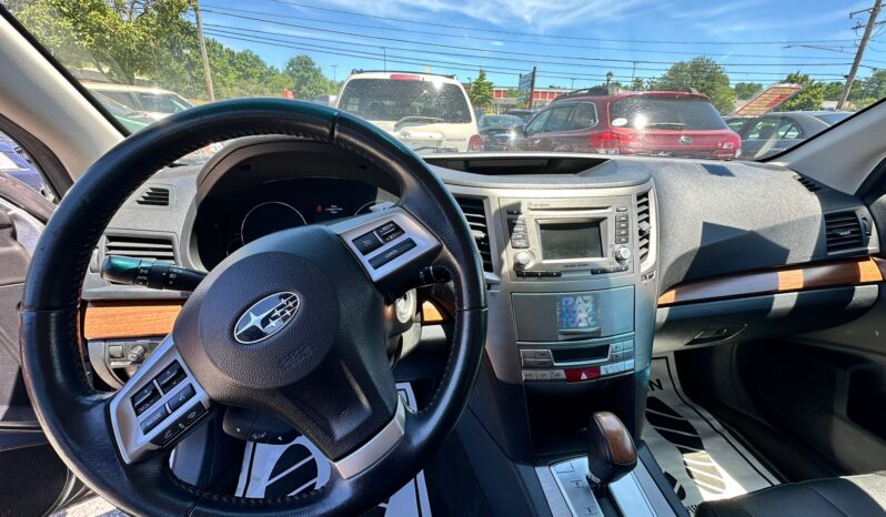 
								Used 2014 Subaru Outback full									