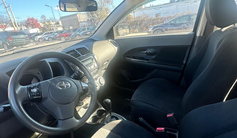 
								Used 2008 Scion xD full									