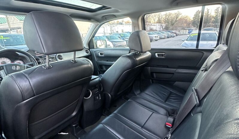 
								Used 2015 Honda Pilot full									