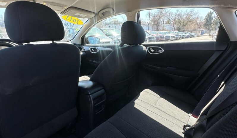 
								Used 2013 Nissan Sentra full									