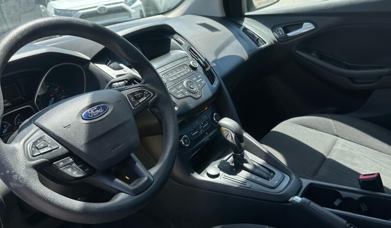 
								Used 2018 Ford Focus full									