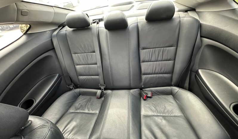 
								Used 2010 Honda Accord full									