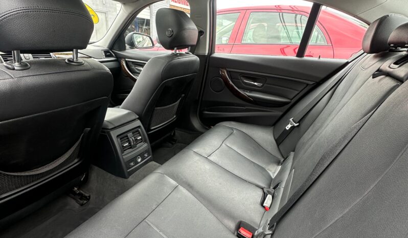 
								Used 2015 BMW 3 Series full									