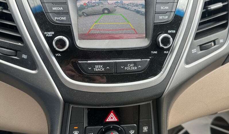 
								Used 2014 Hyundai Elantra full									