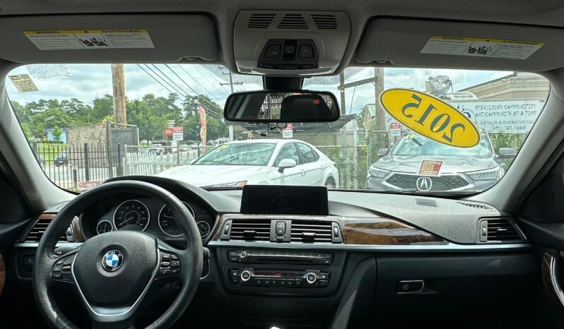 
								Used 2015 BMW 3 Series full									