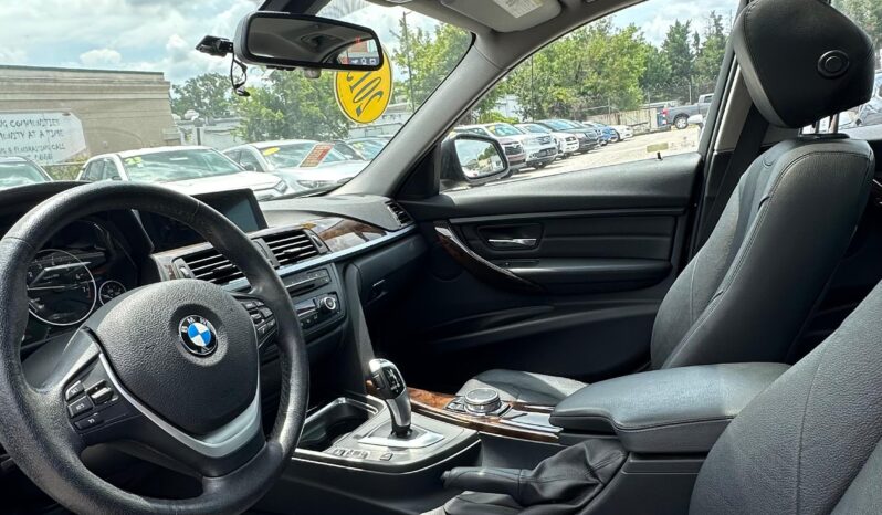 
								Used 2015 BMW 3 Series full									