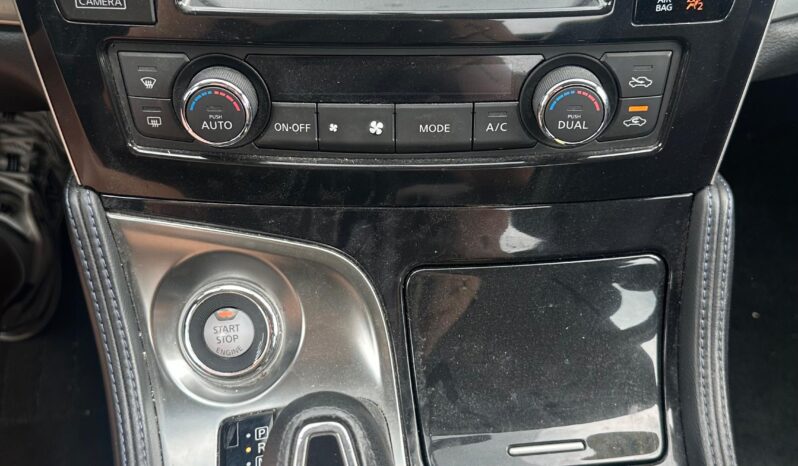 
								Used 2016 Nissan Maxima full									