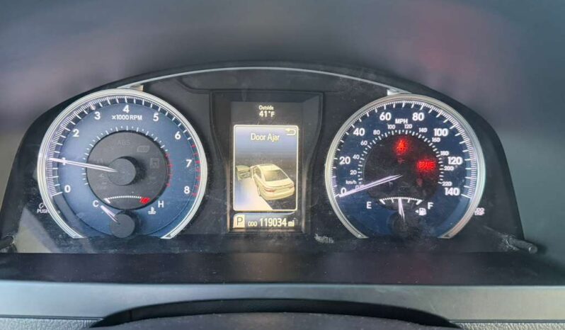 
								Used 2016 Toyota Camry full									