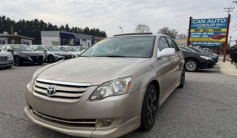 
								Used 2006 Toyota Avalon full									