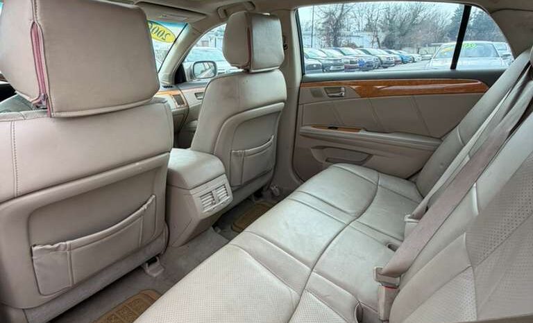 
								Used 2006 Toyota Avalon full									