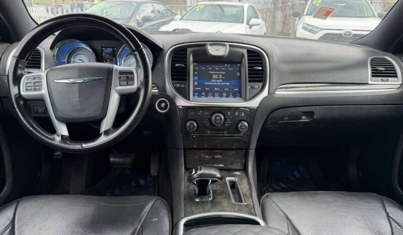 
								Used 2014 Chrysler 300 full									