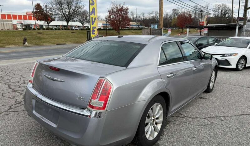 
								Used 2014 Chrysler 300 full									