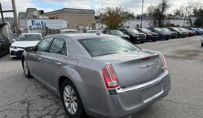 
								Used 2014 Chrysler 300 full									