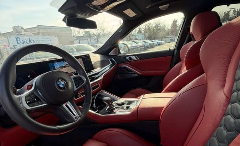 
								Used 2025 BMW X6 M full									