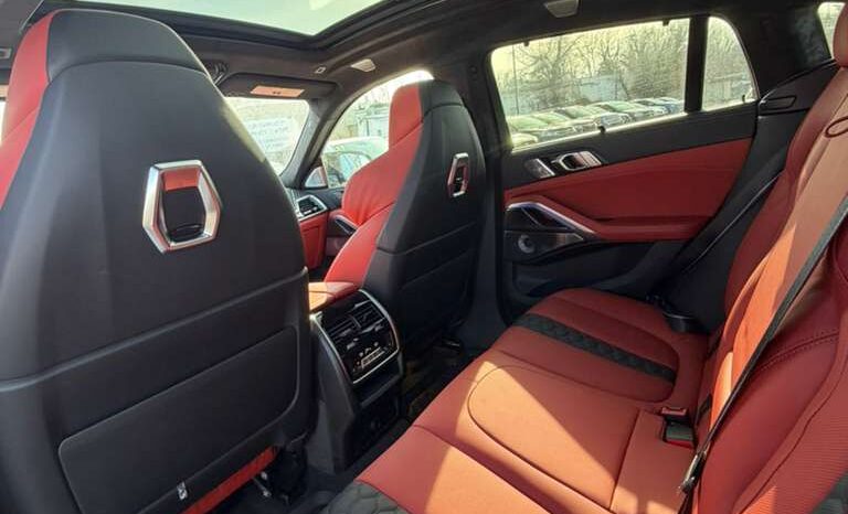 
								Used 2025 BMW X6 M full									