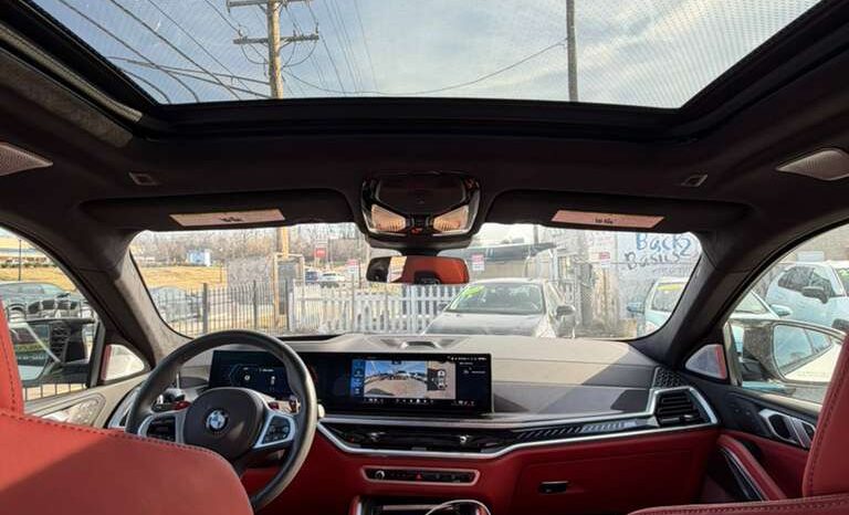 
								Used 2025 BMW X6 M full									