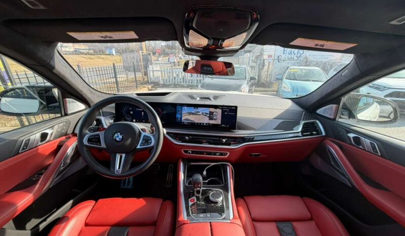 
								Used 2025 BMW X6 M full									