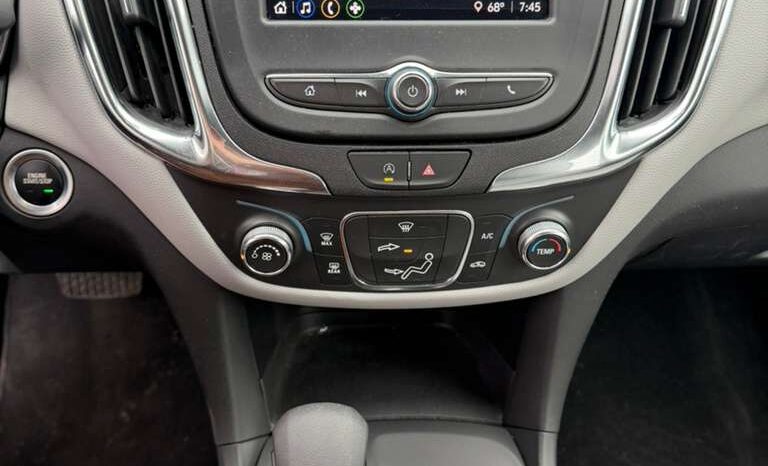 
								Used 2024 Chevrolet Equinox full									